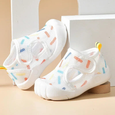chaussure pour bébé confortable blanc