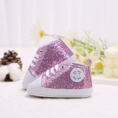 chaussure souple pour bébé paillette confortable