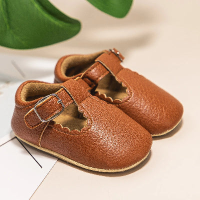 chaussure pour bébé fille marron