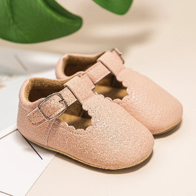 chaussure pour bébé fille rose